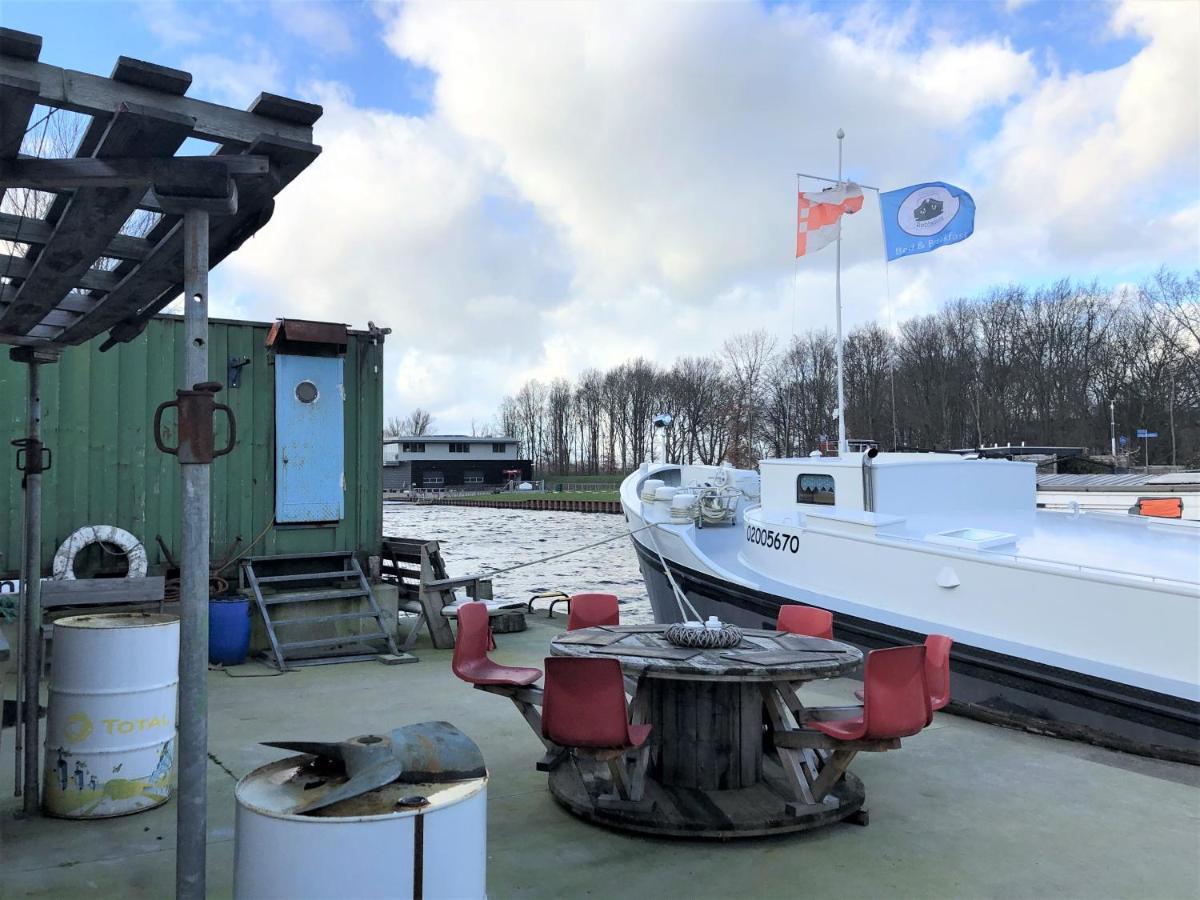 B&B Woonschip Robbedoes Amersfoort Exterior foto